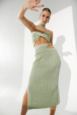 SOVERE - Pivot Reversible Shrug Knit Dress (Spearmint) 8 SOVERE - Pivot Reversible Shrug Knit Dress (Spearmint) -Faithfull The Brand || Carver™ || One Teaspoon Shop Elysian Collective SOVERE Pivot Reversible Shrug Knit Set4