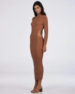 CHARLIE HOLIDAY - Violet Midi Dress (Chocolate) 8 CHARLIE HOLIDAY - Violet Midi Dress (Chocolate) -Faithfull The Brand || Carver™ || One Teaspoon Shop elysian collective charlie holiday violet midi dress chocolate 3