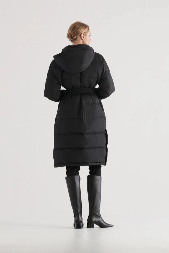 ELKA COLLECTIVE - Ava Down Jacket (Black) 2 ELKA COLLECTIVE - Ava Down Jacket (Black) - Image 2