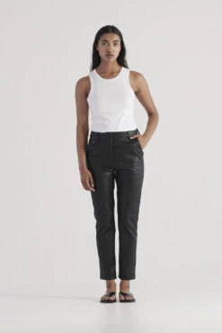 ELKA COLLECTIVE - Iris Pant (Black)