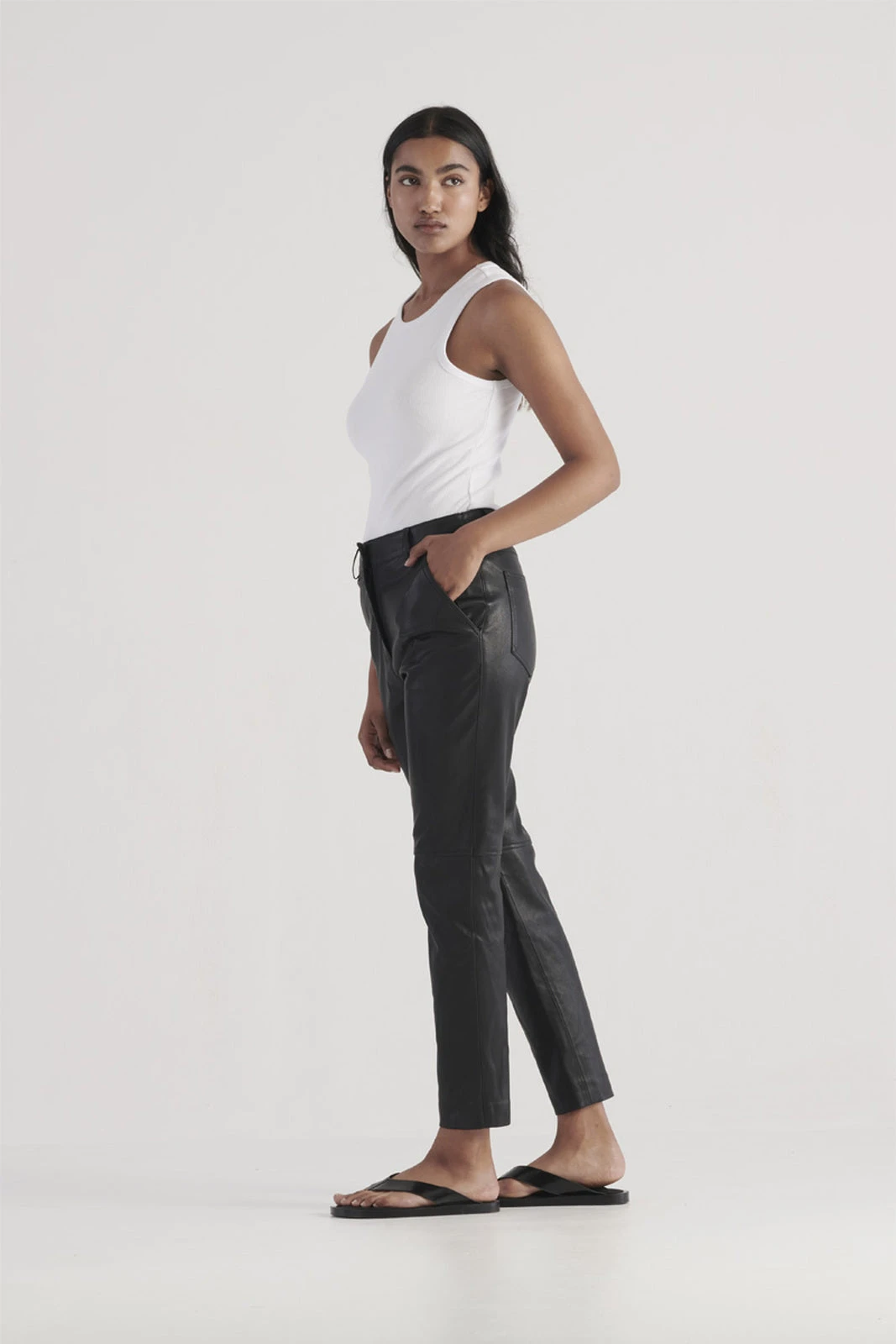 ELKA COLLECTIVE - Iris Pant (Black) 4 ELKA COLLECTIVE - Iris Pant (Black) - Image 4