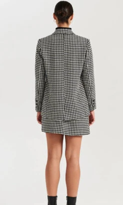 ENA PELLY - Bella Woven Blazer (Houndstooth) 8 ENA PELLY - Bella Woven Blazer (Houndstooth) -Faithfull The Brand || Carver™ || One Teaspoon Shop elysian collective ena pelly bella woven blazer houndstooth 4