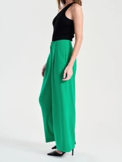 ENA PELLY - JOLIE SUITING PANT (EVERGREEN) 11 ENA PELLY - JOLIE SUITING PANT (EVERGREEN) -Faithfull The Brand || Carver™ || One Teaspoon Shop elysian collective ena pelly jolie suiting pant evergreen 4