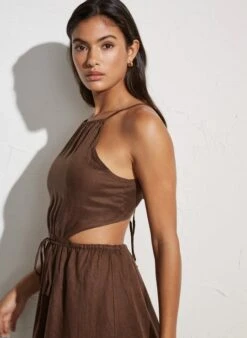 FAITHFULL THE BRAND - La Piedra Maxi Dress (Plain Chocolate) -Faithfull The Brand || Carver™ || One Teaspoon Shop elysian collective faithfull the brand la piedra maxi dress chocolate 3