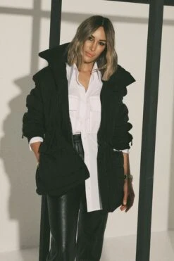 MOSSMAN - The Metro Puffer Jacket (Black)