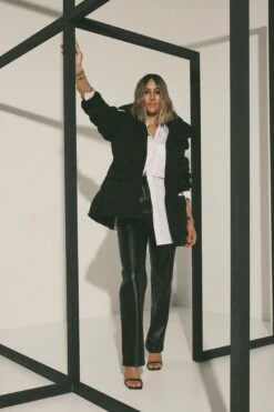 MOSSMAN - The Metro Puffer Jacket (Black) 7 MOSSMAN - The Metro Puffer Jacket (Black) -Faithfull The Brand || Carver™ || One Teaspoon Shop elysian collective mossman the metro puffer 3