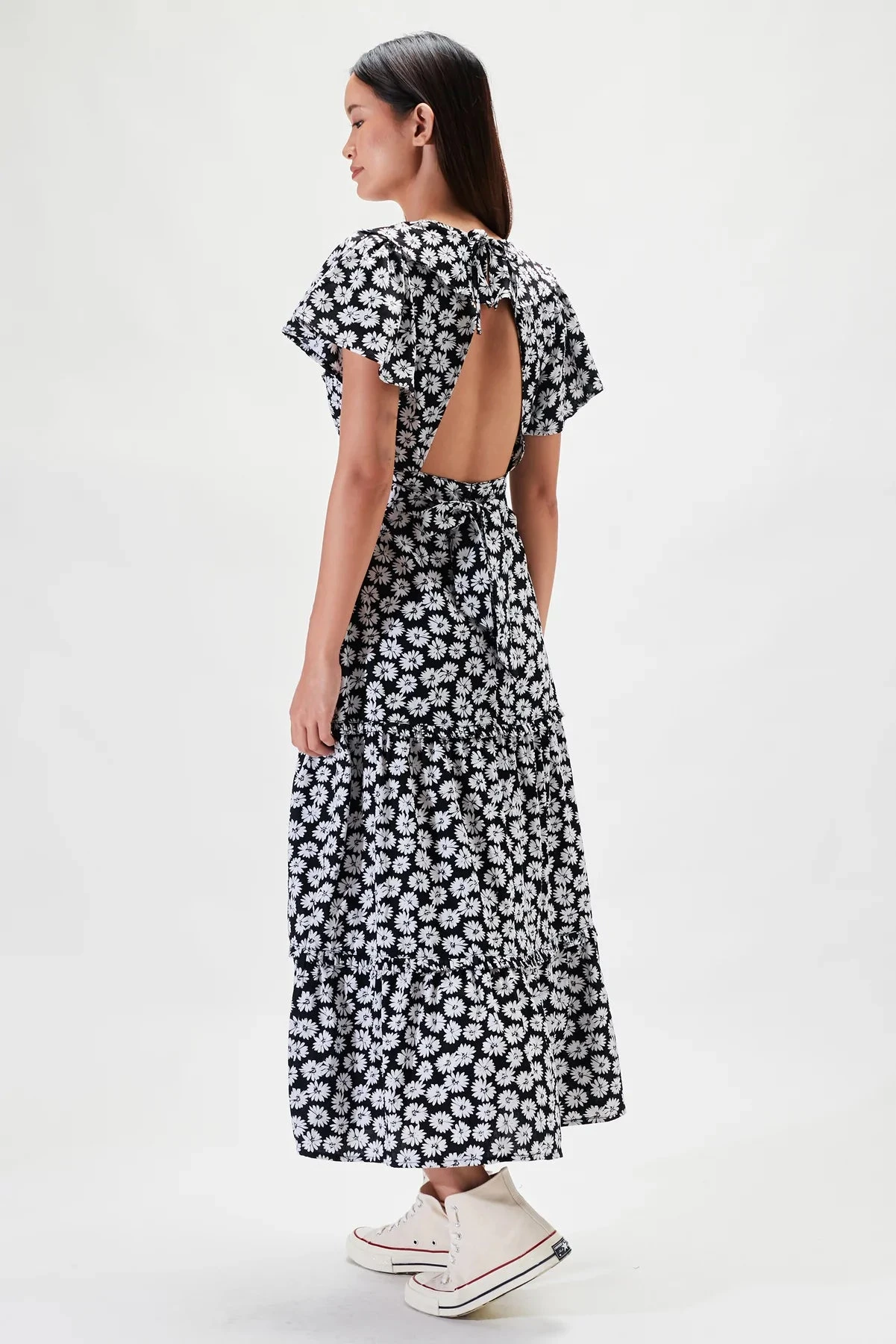 RUE STIIC - Lucille Maxi Dress (Black Dahlia Floral) 2 RUE STIIC - Lucille Maxi Dress (Black Dahlia Floral) - Image 2