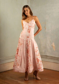 SAINT ARMONT - Lila Maxi Dress (Vous Etes Belle Print)