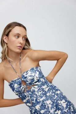 SIGNIFICANT OTHER - Scarlett Midi Dress (Indigo Stencil Floral) -Faithfull The Brand || Carver™ || One Teaspoon Shop elysian collective significant other scarlett midi dress indigo stencil floral 5