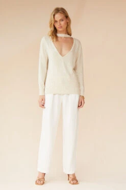 SUBOO - Ella V Back Sweater (Oatmeal) -Faithfull The Brand || Carver™ || One Teaspoon Shop elysian collective suboo ella v back sweater oatmeal 4