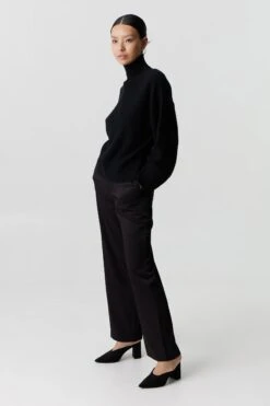 THIRD FORM -Boucle Knit Turtleneck (Black) 10 THIRD FORM -Boucle Knit Turtleneck (Black) -Faithfull The Brand || Carver⢠|| One Teaspoon Shop elysian collective third form boucle turtle knit black 4