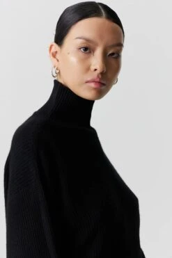 THIRD FORM -Boucle Knit Turtleneck (Black) 13 THIRD FORM -Boucle Knit Turtleneck (Black) -Faithfull The Brand || Carver⢠|| One Teaspoon Shop elysian collective third form boucle turtleneck knit black 3