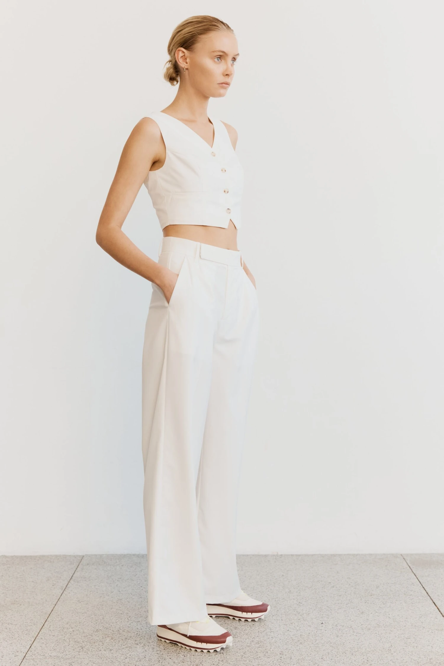 THIRD FORM - Power Player Trouser (Cream) 2 THIRD FORM - Power Player Trouser (Cream) - Image 2